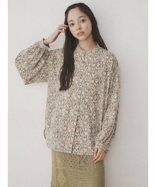 merry jenny（メリージェニー）の「flowerカンフーシャツ（シャツ/ブラウス・レディース・イエロー/ブルー/オレンジ・FREE）」の4枚目の写真