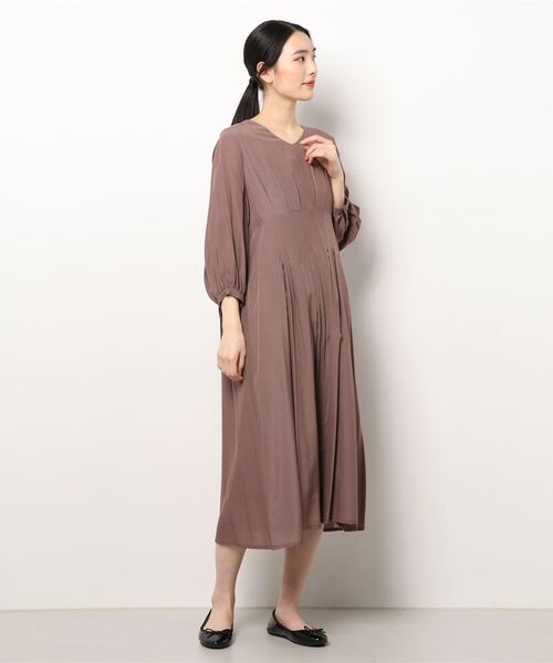 Vネック ウエストタック ドレス ワンピース ドレス Preferir プレフェリール のファッション通販 Zozotown Vネック ウエストタック ドレス ワンピース ドレス Preferir プレフェリール のファッション通販 Zozotown