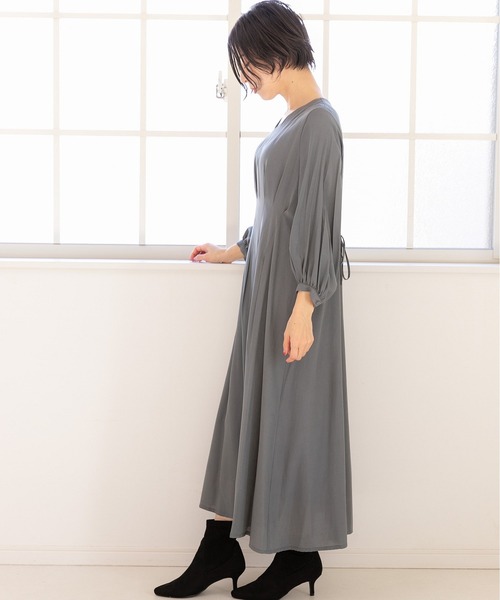 PREFERIR(プレフェリール)の「Vネック ウエストタック ドレス ワンピース(ドレス・レディース・グレー/ボルドー/モカ・MEDIUM/LARGE)」の10枚目の写真