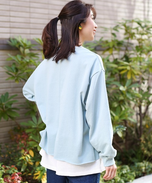 チチカカ（チチカカ）の「マリコパツィストレイヤードプルオーバー（スウェット・レディース・ライトブルー/ブラウン/オフホワイト・FREE）」の17枚目の写真