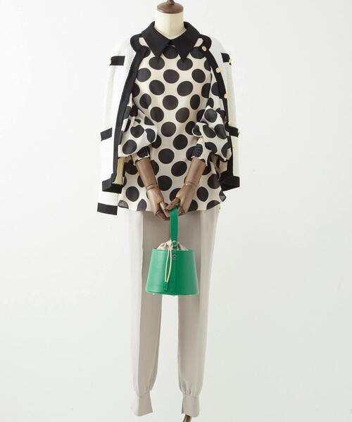 Tiara（ティアラ）の「ビッグドットプリントバイカラー衿ブラウス（シャツ/ブラウス・レディース・ブラック/アイボリー・FREE）」の19枚目の写真