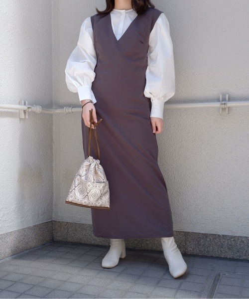 sakishimatokyo（サキシマトーキョー）の「「Vネックジャンパースカート」（ジャンパースカート・レディース・ブラック/ベージュ/グレー/キャメル・FREE）」の19枚目の写真