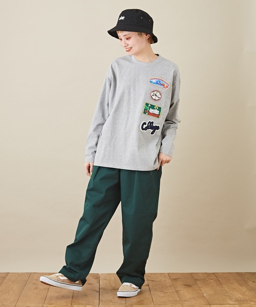 CUBE SUGAR(キューブシュガー)の「天竺 カットソー クルーネック ワッペンTシャツ(Tシャツ/カットソー・レディース・ホワイト/ブラック/トップグレー/ベージュ・M)」の9枚目の写真