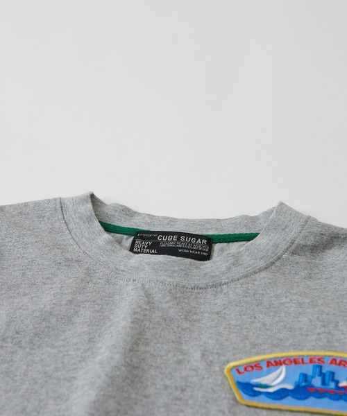 CUBE SUGAR(キューブシュガー)の「天竺 カットソー クルーネック ワッペンTシャツ(Tシャツ/カットソー・レディース・ホワイト/ブラック/トップグレー/ベージュ・M)」の19枚目の写真