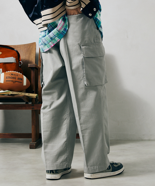 JOURNAL STANDARD relume（ジャーナルスタンダード　レリューム）の「ワイドストレートカーゴパンツ（カーゴパンツ・メンズ・ブラック/ベージュ/サックスブルー・SMALL/MEDIUM/LARGE）」の15枚目の写真