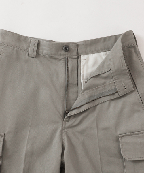 JOURNAL STANDARD relume（ジャーナルスタンダード　レリューム）の「ワイドストレートカーゴパンツ（カーゴパンツ・メンズ・ブラック/ベージュ/サックスブルー・SMALL/MEDIUM/LARGE）」の19枚目の写真