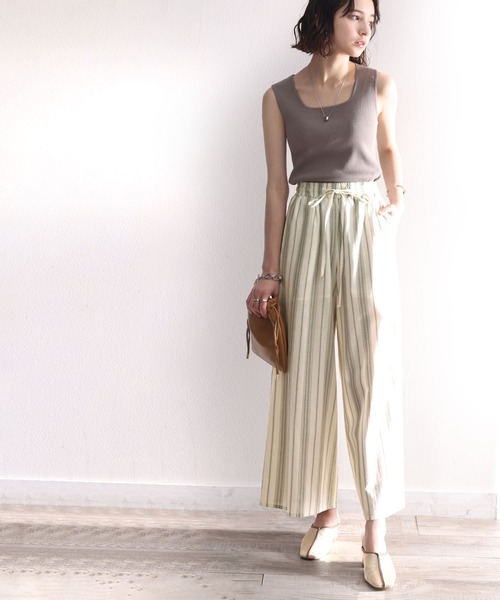 classicalelf(クラシカルエルフ)の「さらっと足さばき良好。ストライプ柄コットン混フレアパンツ(その他パンツ・レディース・グリーン/アイボリー・SMALL/MEDIUM/LARGE/X-LARGE)」の11枚目の写真