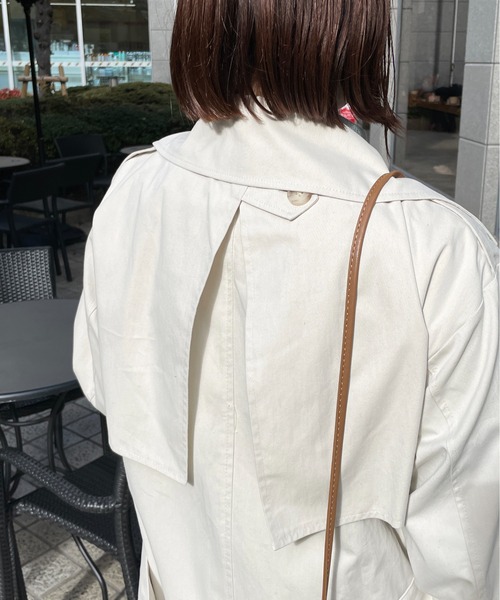 Meli rich(メリーリッチ)の「軽やかな着心地。ロングトレンチコート(トレンチコート・レディース・ネイビー/カーキ/アイボリー・FREE)」の22枚目の写真