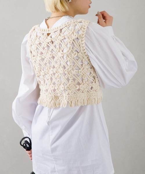 SpRay(スプレイ)の「カギ針タンクトップ(タンクトップ・レディース・ホワイト/ベージュ・FREE)」の11枚目の写真