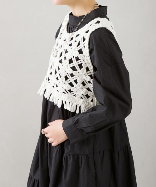 SpRay(スプレイ)の「カギ針タンクトップ(タンクトップ・レディース・ホワイト/ベージュ・FREE)」の13枚目の写真