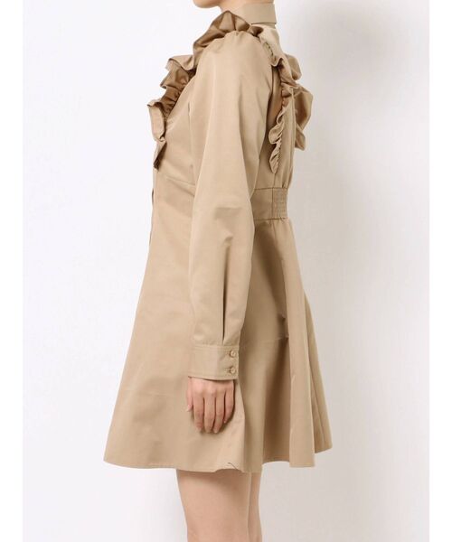 CALNAMUR(カルナムール)の「フリルシャツワンピース(ワンピース・レディース・ベージュ/ホワイト/ブラック・FREE)」の10枚目の写真