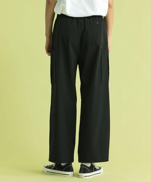Uiscel（ユイセル）の「Uiscel　ルーズカーゴボトム（その他パンツ・メンズ・ブラック/ベージュ・MEDIUM/LARGE）」の13枚目の写真