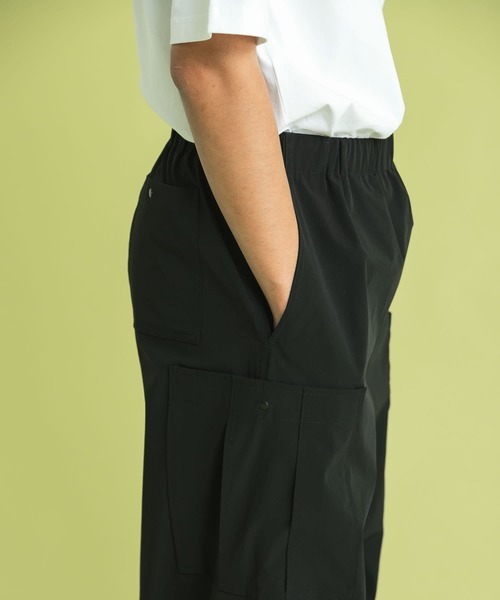 Uiscel（ユイセル）の「Uiscel　ルーズカーゴボトム（その他パンツ・メンズ・ブラック/ベージュ・MEDIUM/LARGE）」の11枚目の写真