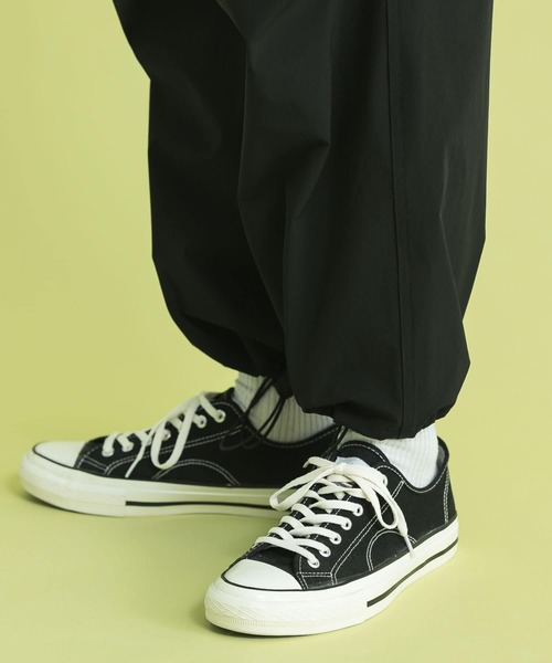 Uiscel（ユイセル）の「Uiscel　ルーズカーゴボトム（その他パンツ・メンズ・ブラック/ベージュ・MEDIUM/LARGE）」の8枚目の写真