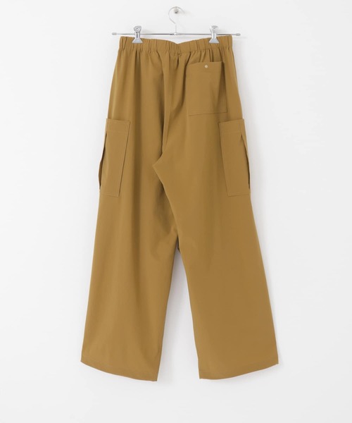 Uiscel（ユイセル）の「Uiscel　ルーズカーゴボトム（その他パンツ・メンズ・ブラック/ベージュ・MEDIUM/LARGE）」の4枚目の写真