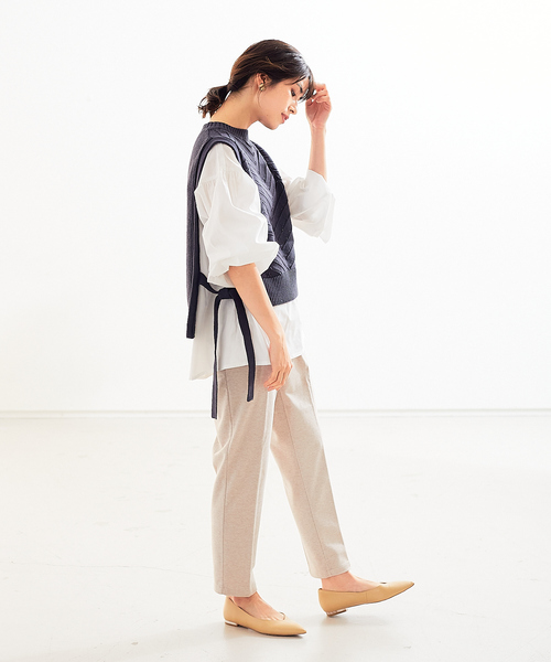 abahouse mavie（アバハウスマヴィ）の「袖ボリュームブラウス＆透かし編ﾍベストセットアップ（シャツ/ブラウス・レディース・カーキ/ホワイト・フリー）」の5枚目の写真