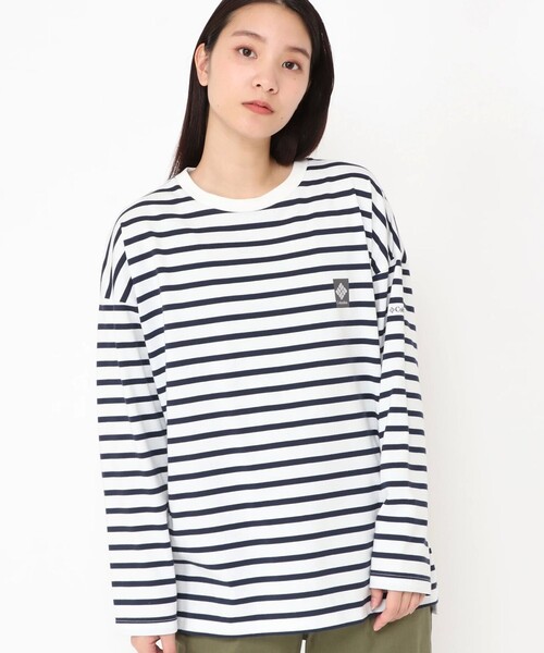 Columbia(コロンビア)の「ウィメンズリラクシングモーメントロングスリーブクルー(Tシャツ/カットソー・レディース・ベージュ/ホワイト/ネイビー/ベージュ系その他/ライトグリーン/ブルー系その他/ホワイト×ブラック・L/LL/S/M/XL)」の3枚目の写真
