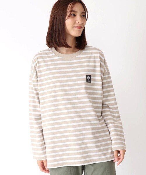 Columbia(コロンビア)の「ウィメンズリラクシングモーメントロングスリーブクルー(Tシャツ/カットソー・レディース・ベージュ/ホワイト/ネイビー/ベージュ系その他/ライトグリーン/ブルー系その他/ホワイト×ブラック・L/LL/S/M/XL)」の4枚目の写真