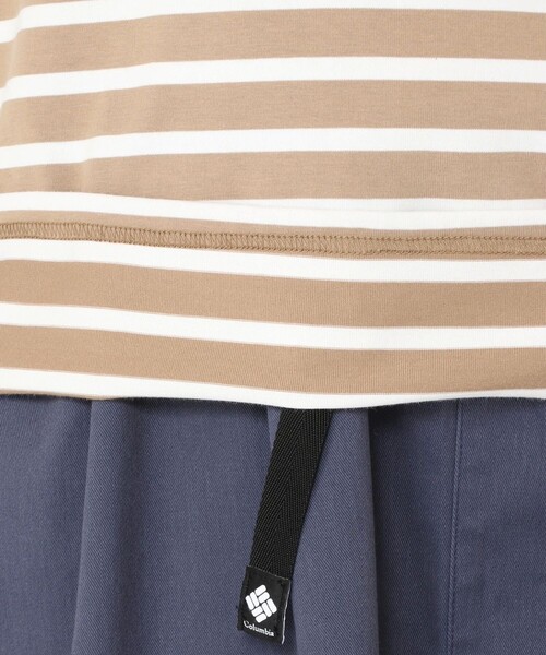 Columbia(コロンビア)の「ウィメンズリラクシングモーメントロングスリーブクルー(Tシャツ/カットソー・レディース・ベージュ/ホワイト/ネイビー/ベージュ系その他/ライトグリーン/ブルー系その他/ホワイト×ブラック・L/LL/S/M/XL)」の18枚目の写真