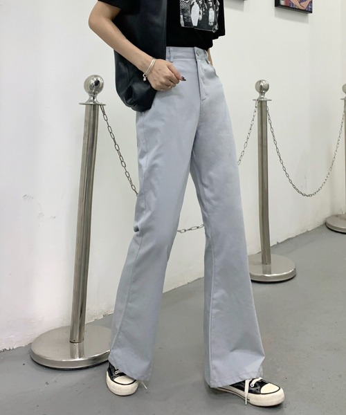 ABITOKYO（アビトーキョー）の「ハイウエストストレッチデニムセミフレアパンツ（デニムパンツ・レディース・ホワイト/ブラック/ダークグリーン/ブラウン/ピンク/グレー/パープル・S/M/L）」の4枚目の写真