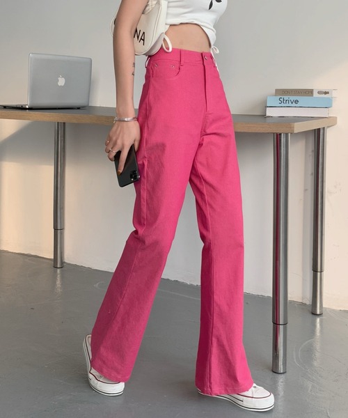 ABITOKYO（アビトーキョー）の「ハイウエストストレッチデニムセミフレアパンツ（デニムパンツ・レディース・ホワイト/ブラック/ダークグリーン/ブラウン/ピンク/グレー/パープル・S/M/L）」の22枚目の写真