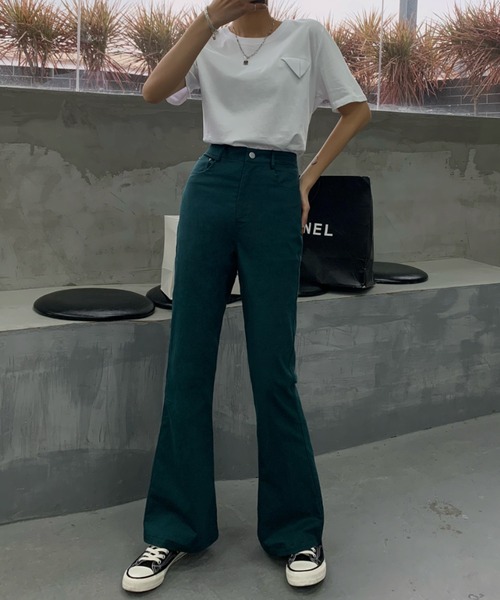 ABITOKYO（アビトーキョー）の「ハイウエストストレッチデニムセミフレアパンツ（デニムパンツ・レディース・ホワイト/ブラック/ダークグリーン/ブラウン/ピンク/グレー/パープル・S/M/L）」の11枚目の写真