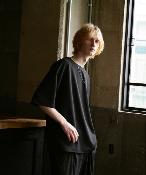 ln fortis(ロンフォルティス)の「ln fortis - ラグランスリーブジョーゼットビッグT(Tシャツ/カットソー・メンズ・ホワイト/ブラック/グレー・SMALL/MEDIUM)」の19枚目の写真