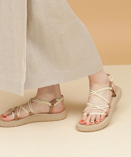 Teva（テバ）の「Teva/VOYA INFINITY（サンダル・レディース・ブラック/ベージュ・24/23/25/22）」の2枚目の写真