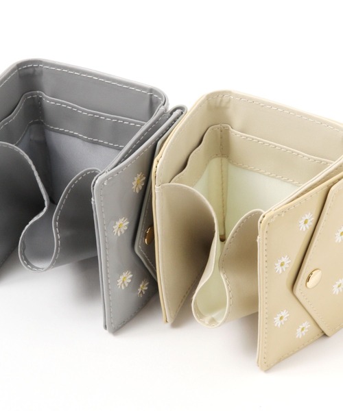 lrkthページです GLOBAL WORK（グローバルワーク）の「AND YUA ANY/フラワー