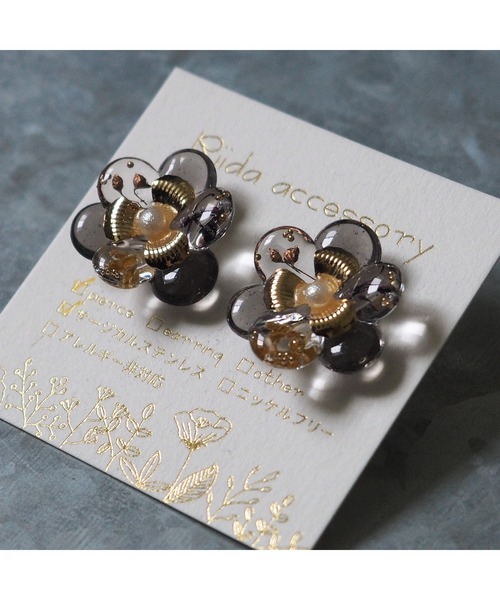 tone(トーン)の「【Riida】OHANA(ピアス)(MA)(ピアス(両耳用)・レディース・ブラック/ベージュ/パープル/ブラウン/レッド/ブラウン系その他/ピンク系その他/ホワイト/イエロー/オレンジ/その他/ピンク/ホワイト系その他/パープル系その他・FREE)」の18枚目の写真