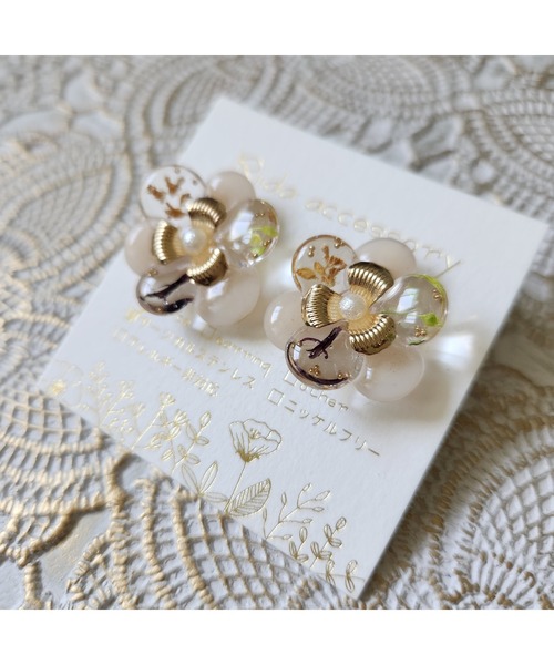 tone(トーン)の「【Riida】OHANA(ピアス)(MA)(ピアス(両耳用)・レディース・ブラック/ベージュ/パープル/ブラウン/レッド/ブラウン系その他/ピンク系その他/ホワイト/イエロー/オレンジ/その他/ピンク/ホワイト系その他/パープル系その他・FREE)」の20枚目の写真
