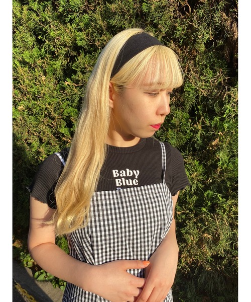 WC（ダブル シー）の「カラーヘアバンド（ヘアバンド・レディース・ブラック/ピンク/ブルー/グリーン・FREE）」の2枚目の写真