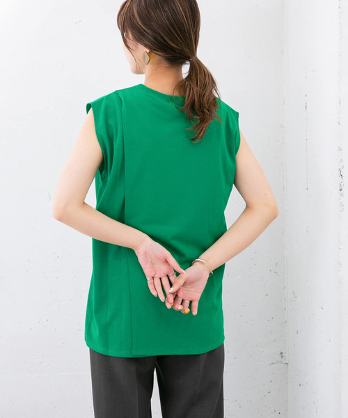 KBF（ケイビーエフ）の「『UR TECH ひやサラクール』レイヤードノースリーブカットソー（Tシャツ/カットソー・レディース・ブラック/オフホワイト/グリーン/キャメル・ONE）」の11枚目の写真