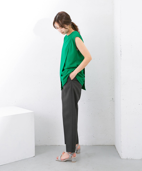 KBF（ケイビーエフ）の「『UR TECH ひやサラクール』レイヤードノースリーブカットソー（Tシャツ/カットソー・レディース・ブラック/オフホワイト/グリーン/キャメル・ONE）」の13枚目の写真