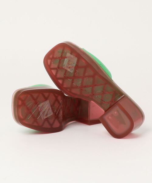 melissa(メリッサ)の「【WEB限定】【melissa】LUV TONG SANDALS(サンダル・レディース・グリーン/ブラック・38/37/39/36)」の4枚目の写真