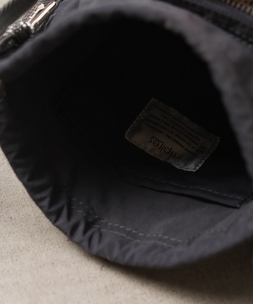 implres（インプレス）の「【61】【it】【implress(インプレス)】squeeze shoulder bag（ショルダーバッグ・レディース・グレー/ブラック/ベージュ/ネイビー/マスタード/レッド/カーキ・FREE）」の8枚目の写真