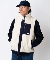 リバーシブルマウンテンベスト