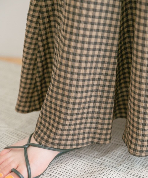 ITEMS URBANRESEARCH(アイテムズ アーバンリサーチ)の「リップルギンガムスカート(スカート・レディース・ブラウン/ブラック・FREE)」の13枚目の写真