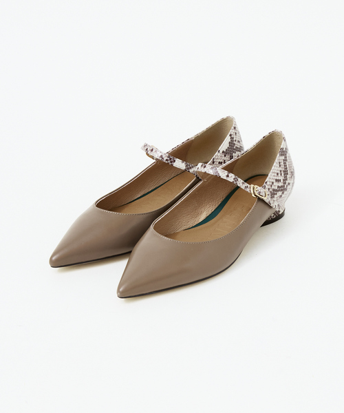 Au BANNISTER（オゥバニスター）の「メリージェーンパンプス（パンプス・レディース・ブラック/グレイッシュベージュ/キャメル・36/39/35/38/37）」の3枚目の写真