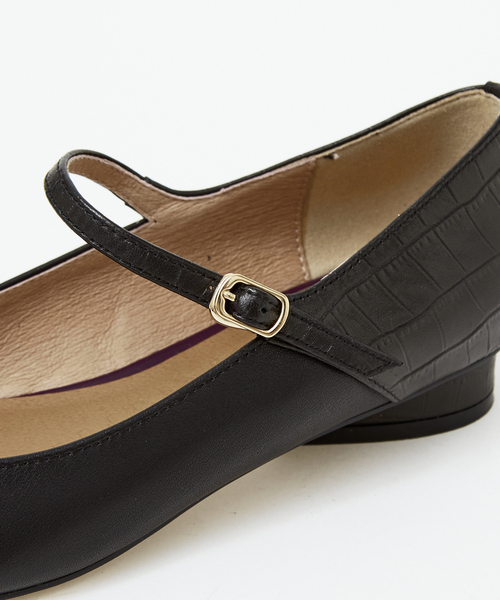 Au BANNISTER（オゥバニスター）の「メリージェーンパンプス（パンプス・レディース・ブラック/グレイッシュベージュ/キャメル・36/39/35/38/37）」の10枚目の写真