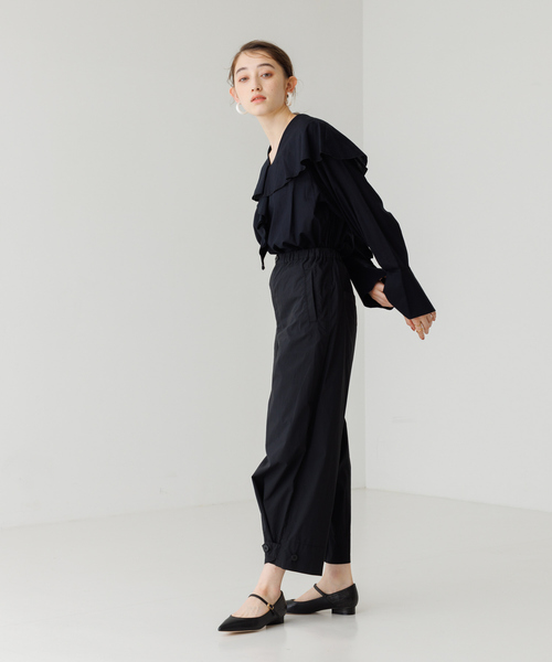 Au BANNISTER（オゥバニスター）の「メリージェーンパンプス（パンプス・レディース・ブラック/グレイッシュベージュ/キャメル・36/39/35/38/37）」の6枚目の写真