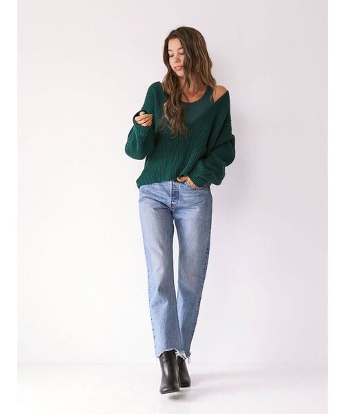 Ungrid（アングリッド）の「BRiCO Vネックルーズニット（ニット/セーター・レディース・オレンジ/ブラウン/グリーン・FREE）」の13枚目の写真