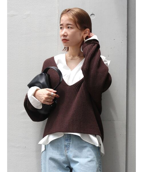 Ungrid（アングリッド）の「BRiCO Vネックルーズニット（ニット/セーター・レディース・オレンジ/ブラウン/グリーン・FREE）」の15枚目の写真