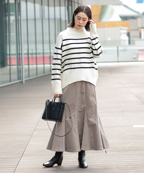 Ray BEAMS（レイビームス）の「Ray BEAMS / コーデュロイ マーメイド スカート（スカート・レディース・ベージュ/オフホワイト/ブラウン系その他5・1/0）」の9枚目の写真