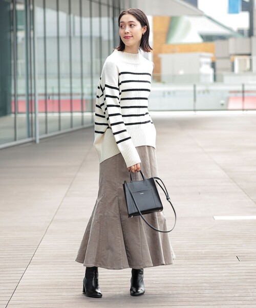 Ray BEAMS（レイビームス）の「Ray BEAMS / コーデュロイ マーメイド スカート（スカート・レディース・ベージュ/オフホワイト/ブラウン系その他5・1/0）」の10枚目の写真