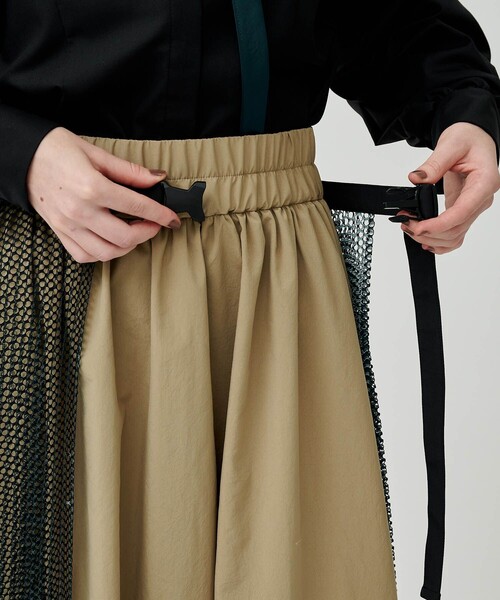 CITY TOKYO（シティトウキョウ）の「カバープリーツコンビネーションスカート（スカート・レディース・ベージュ/ブラック・1/2）」の14枚目の写真