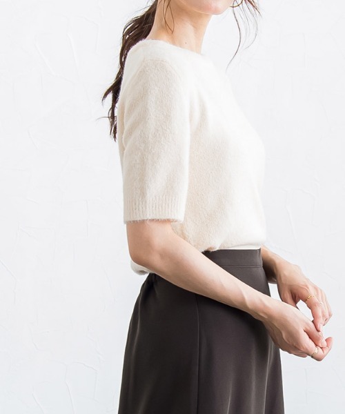 ふんわりシャギーシンプルニット