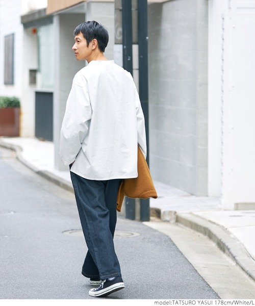 coca(coca)(コカ)の「メンズグランパシャツ(シャツ/ブラウス・メンズ・チャコールグレー/ホワイト・M/L/XL)」の6枚目の写真