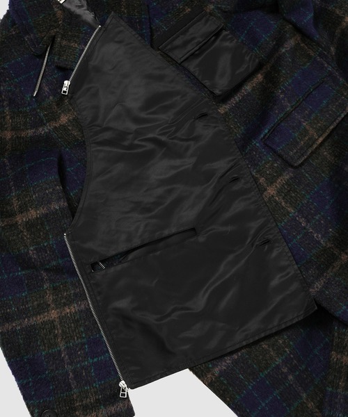 Feng Chen Wang（フェン・チェン・ワン）の「Plaid Nylon panelled coat（その他アウター・メンズ・ブラック・S/M）」の5枚目の写真