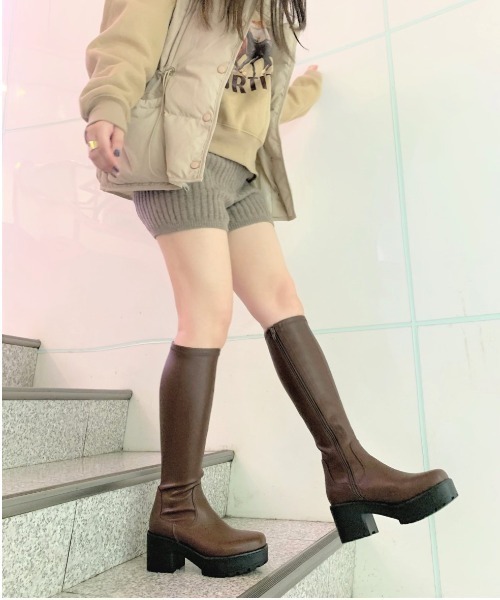 REZOY（リゾイ）の「【22AW新作】【REZOY】厚底ユニットソールストレッチロングブーツ（ブーツ・レディース・ブラウン/ブラック・L/S/LL/M）」の13枚目の写真